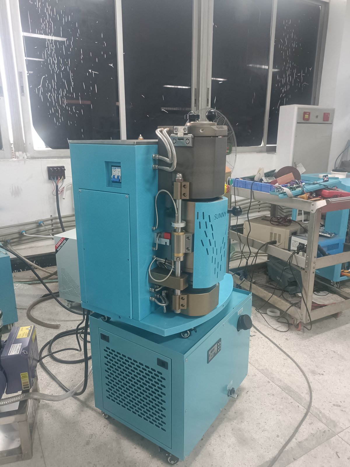 Z1 Vacuum Casting Machine