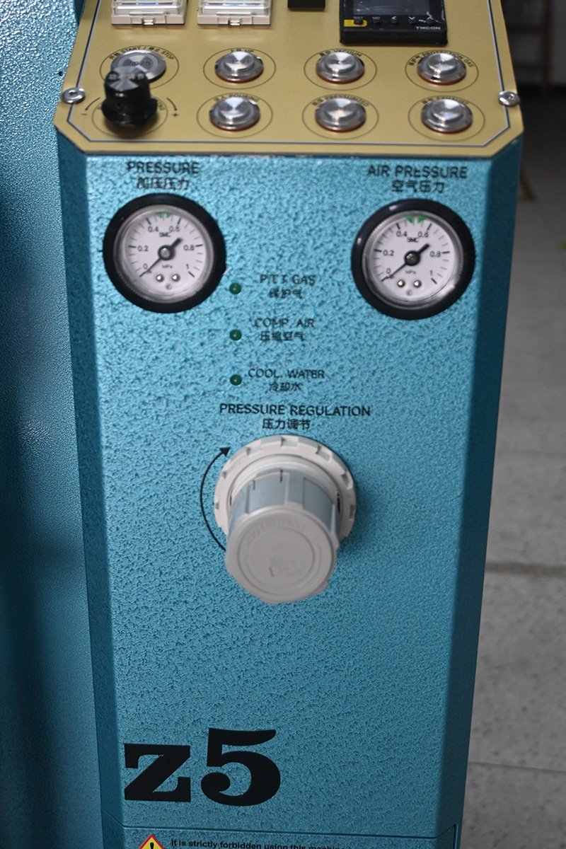 Z5 Semi-Automatic Casting Machine